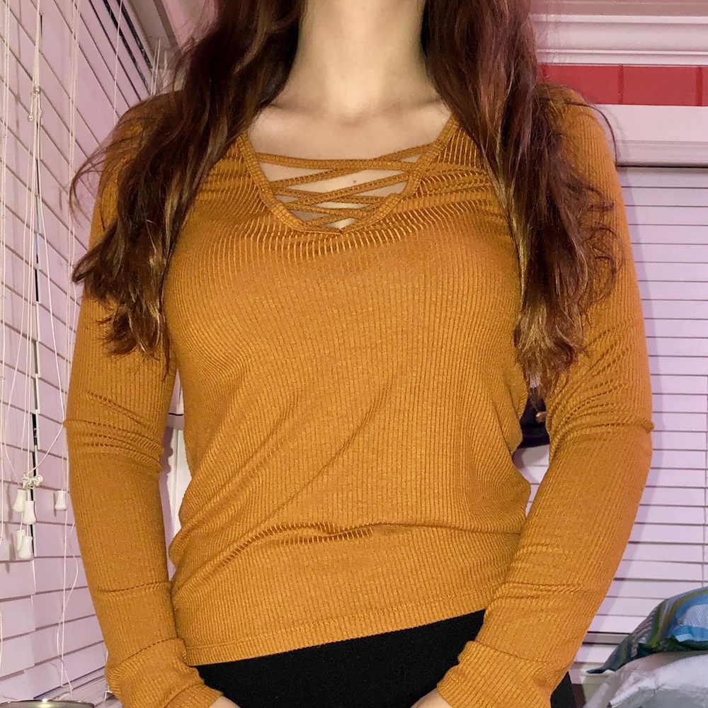 AMERICAN EAGLE & F21 SHIRT BUNDLE SZ S/M